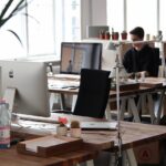 Как AI технологиите променят работата в иновативните coworking пространства?